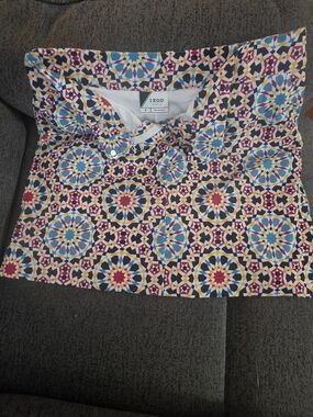 IZOD Golf Geometric Printed Skort in Multi-Color